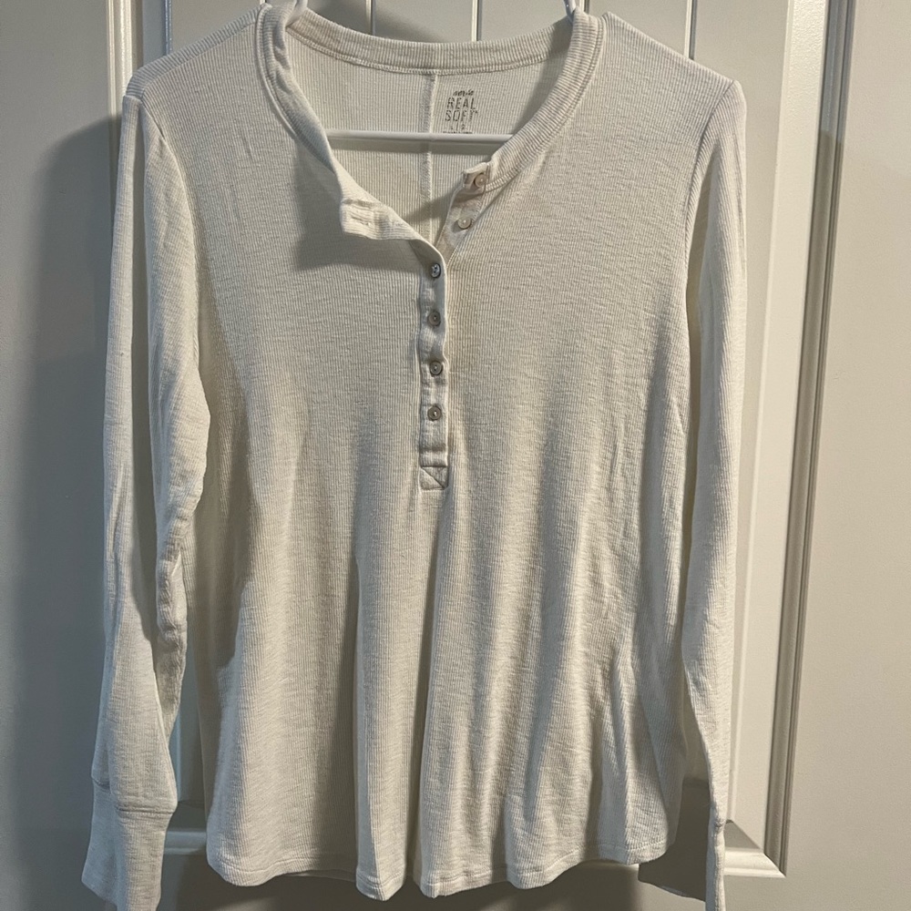 (L) Aerie White Real Soft Long Sleeve Tee